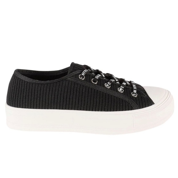 Steve Madden women’s Black Vex knit platform sneakers Sz 7 NEW - Picture 3 of 5